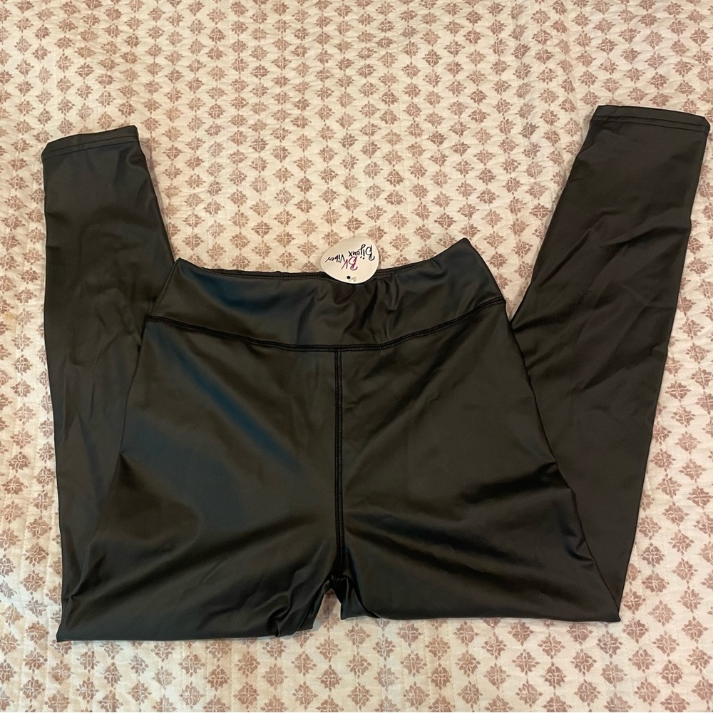 White Birch Boutique leather leggings